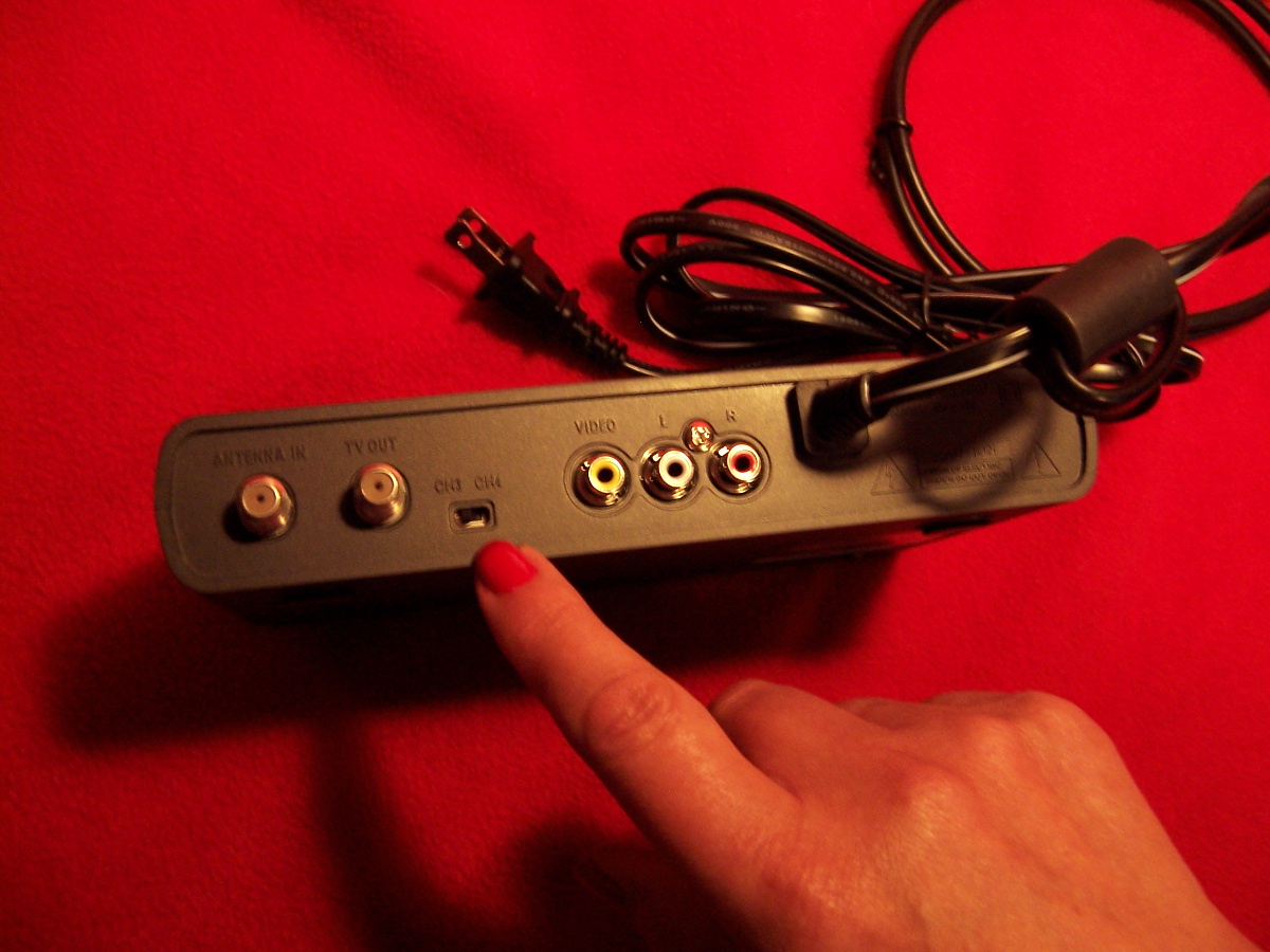 INSTALL DIGITAL STREAM DTV BOX, PART 1